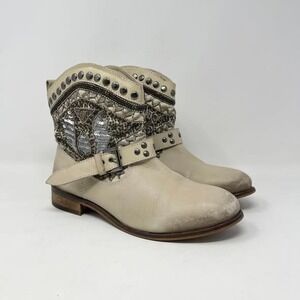 Naughty Monkey Lysandra Boot Womens 8.5 Cream Leather Beaded Western‎ Boho Studs